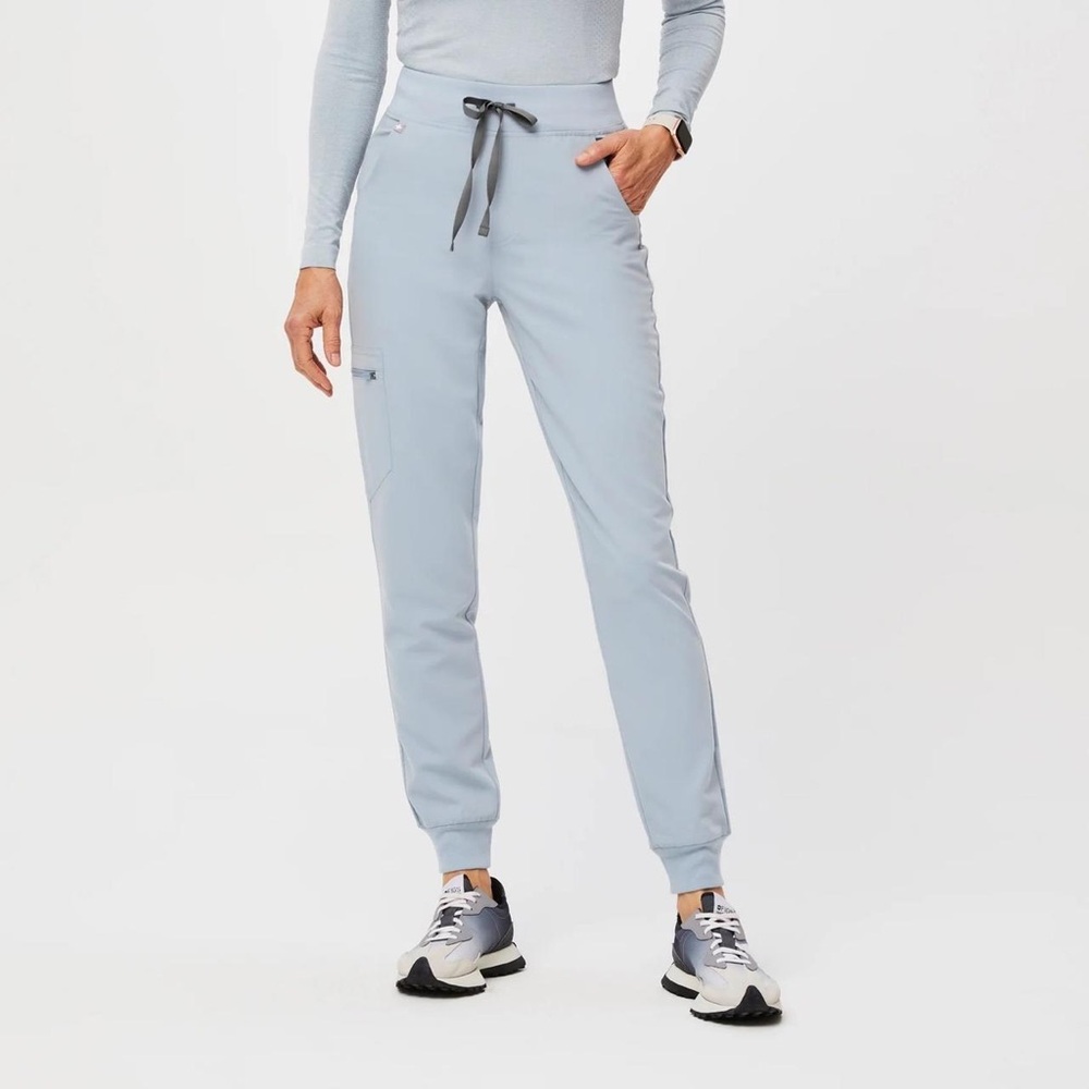 Women’s FIGS Zamora High Waisted Jogger Scrub Pants | Small | Dusty Blue